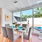 Vila Renato *